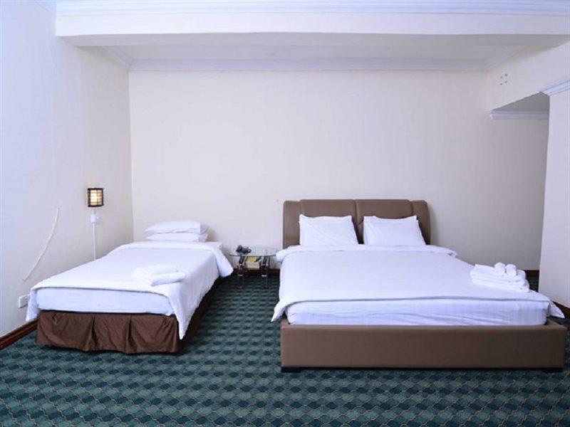 Asia Plaza Hotel Yangon Luaran gambar