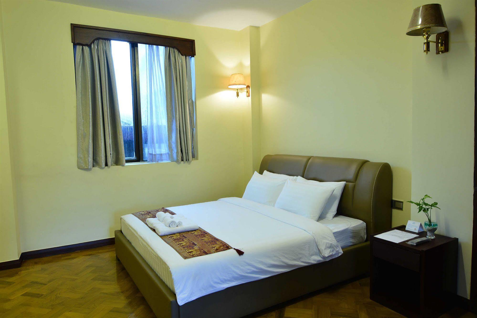 Asia Plaza Hotel Yangon Luaran gambar