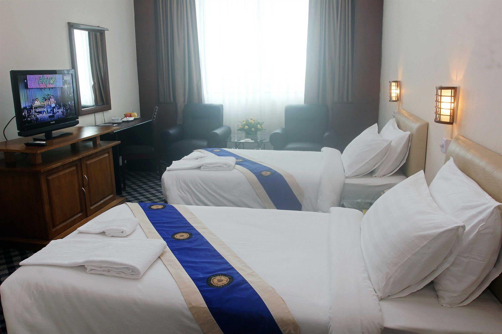 Asia Plaza Hotel Yangon Luaran gambar