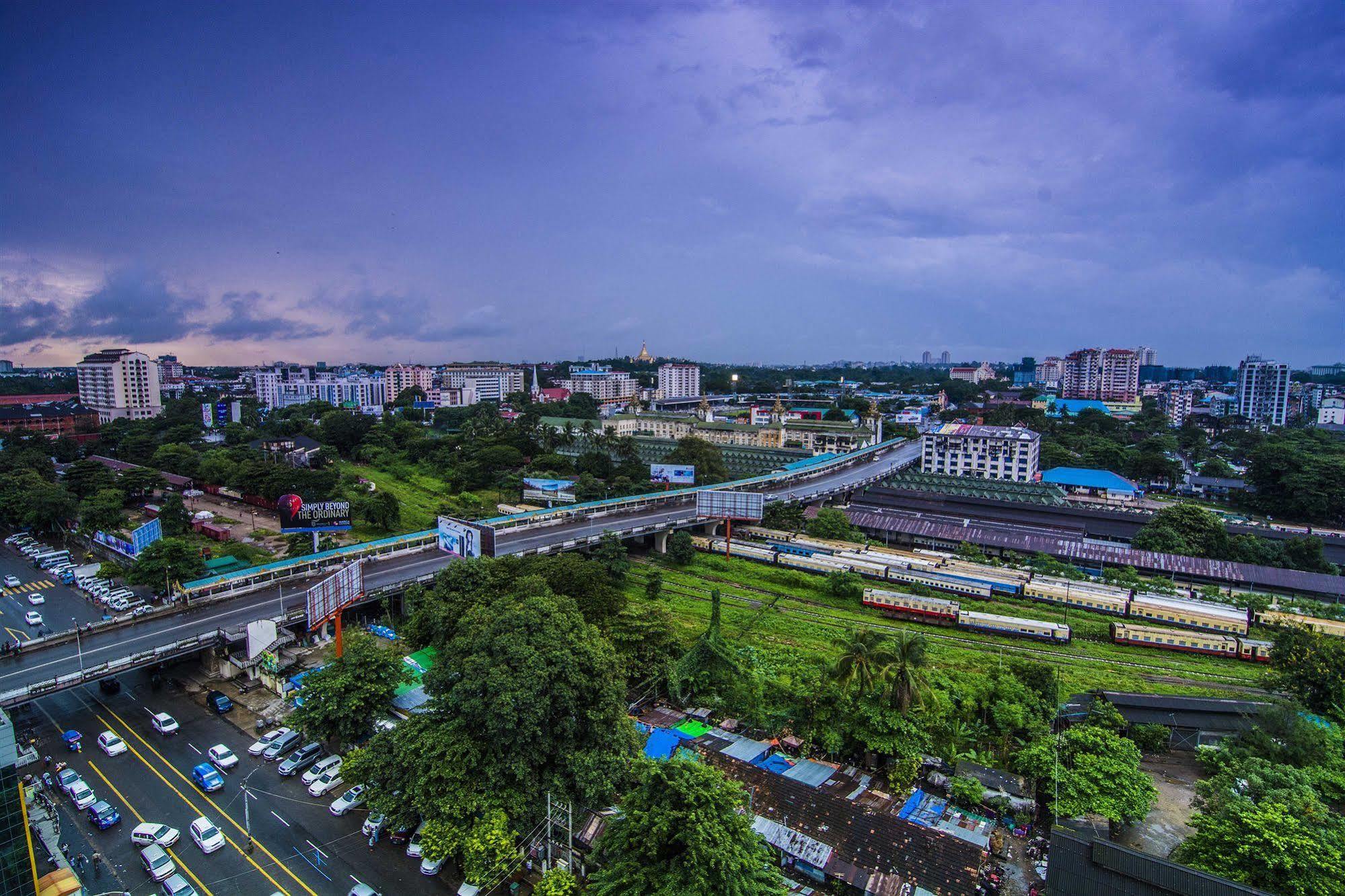 Asia Plaza Hotel Yangon Luaran gambar