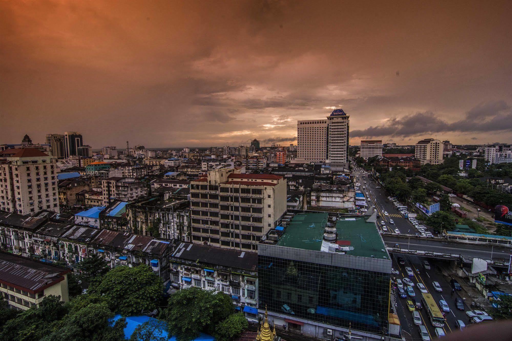 Asia Plaza Hotel Yangon Luaran gambar